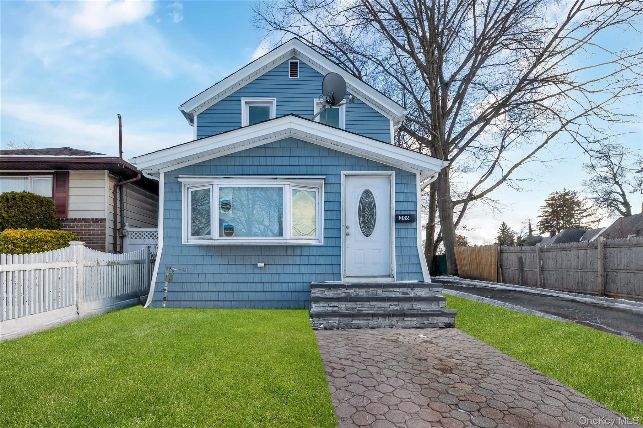 #1 photo, 296 Harvard Street, Нассау ‖ Hempstead , NY 11550