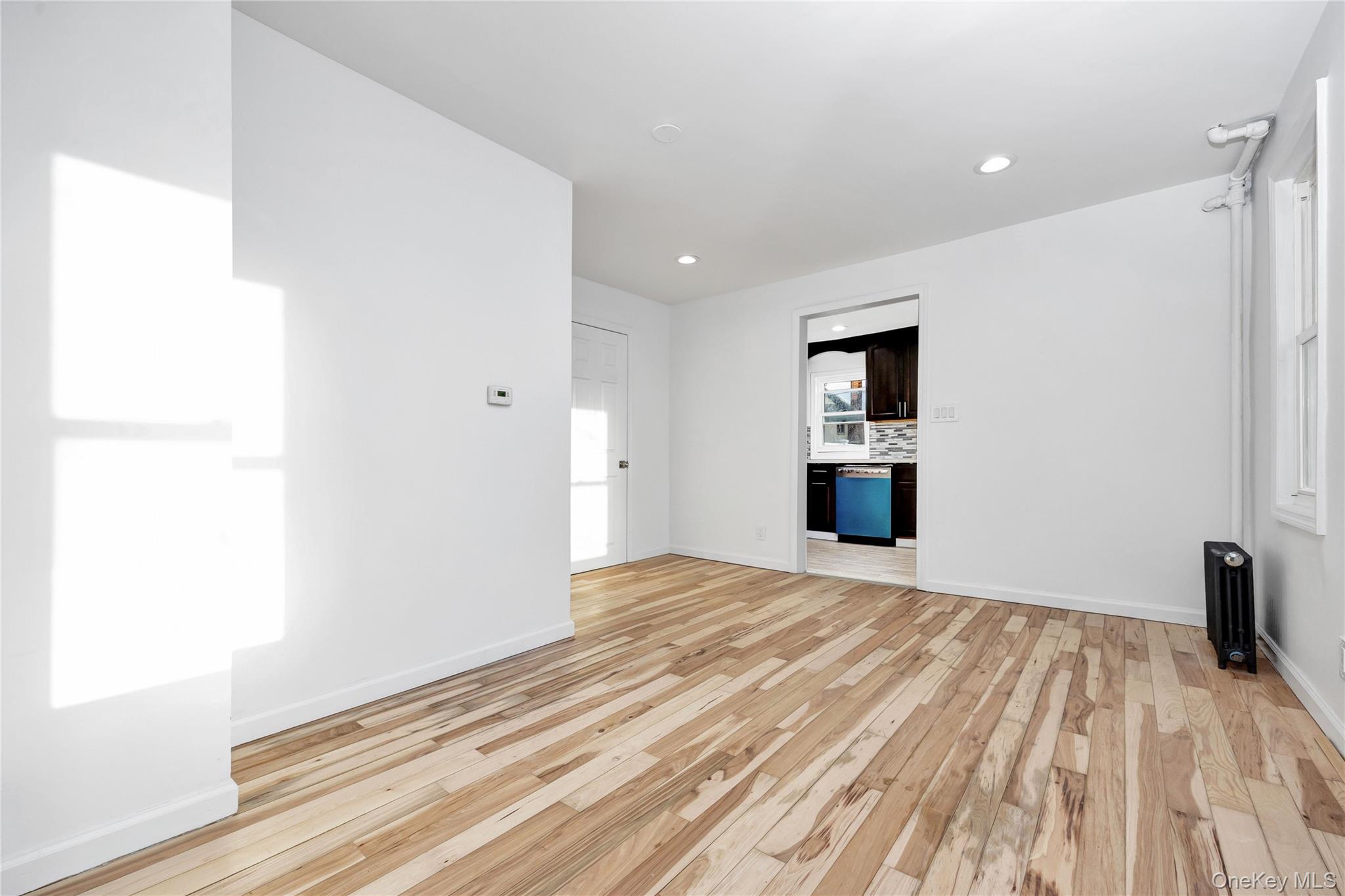 #10 photo, 296 Harvard Street, Нассау ‖ Hempstead , NY 11550