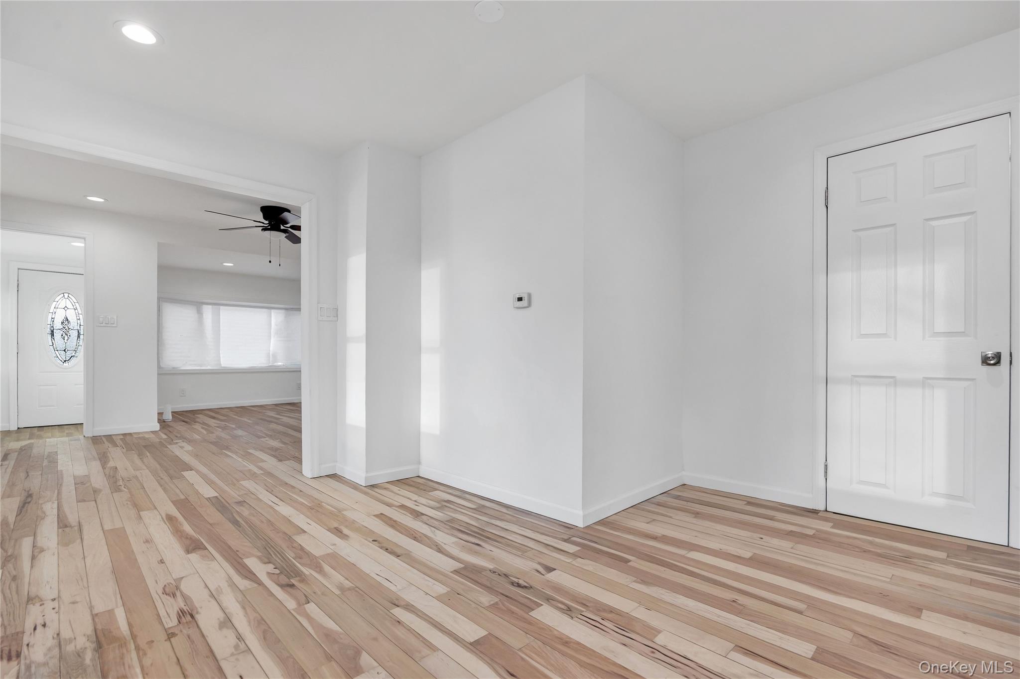 #13 photo, 296 Harvard Street, Нассау ‖ Hempstead , NY 11550