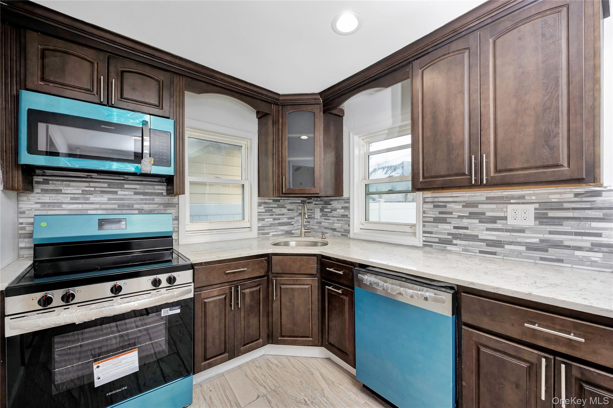 #14 photo, 296 Harvard Street, Нассау ‖ Hempstead , NY 11550