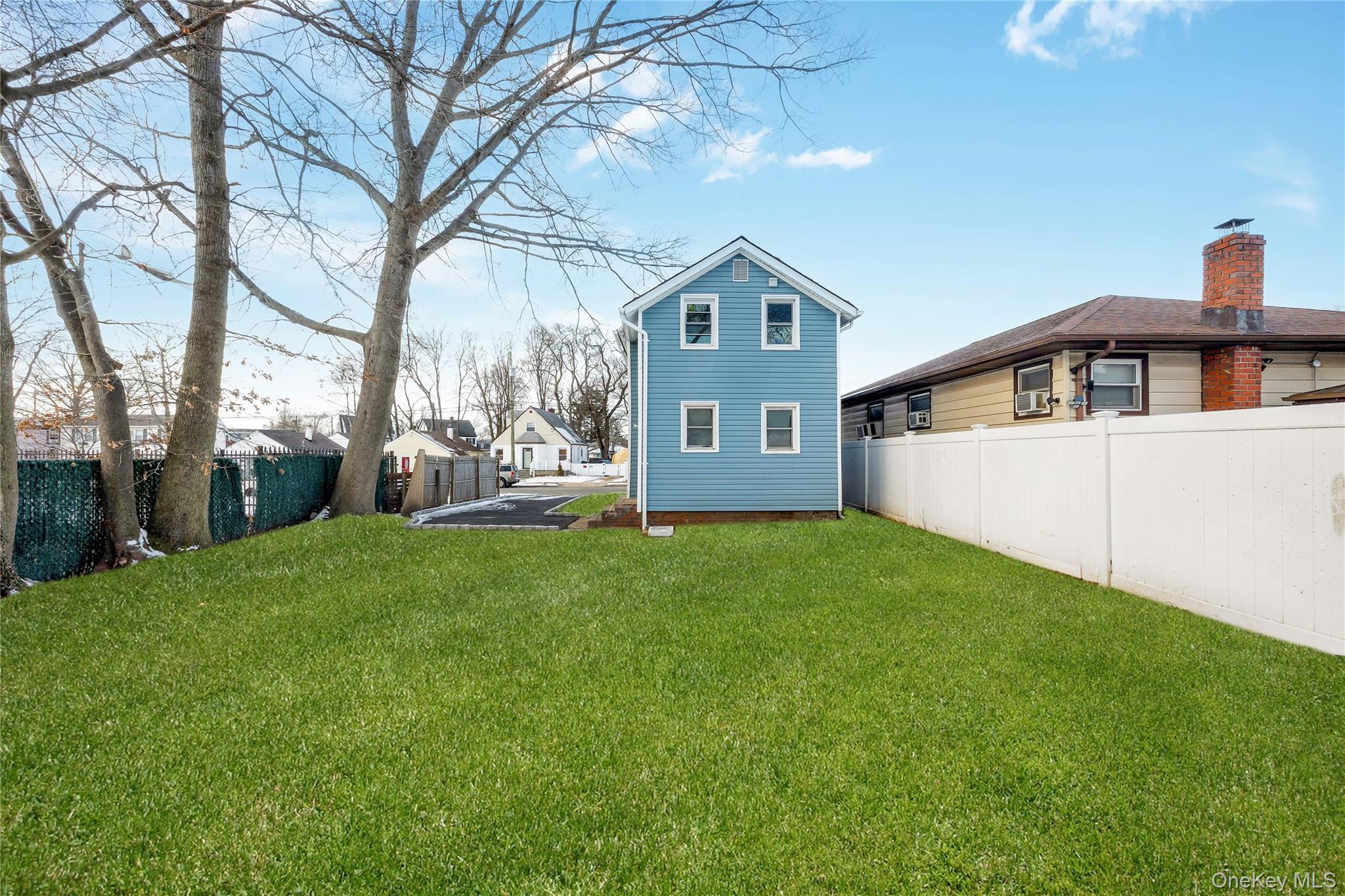 #3 photo, 296 Harvard Street, Нассау ‖ Hempstead , NY 11550