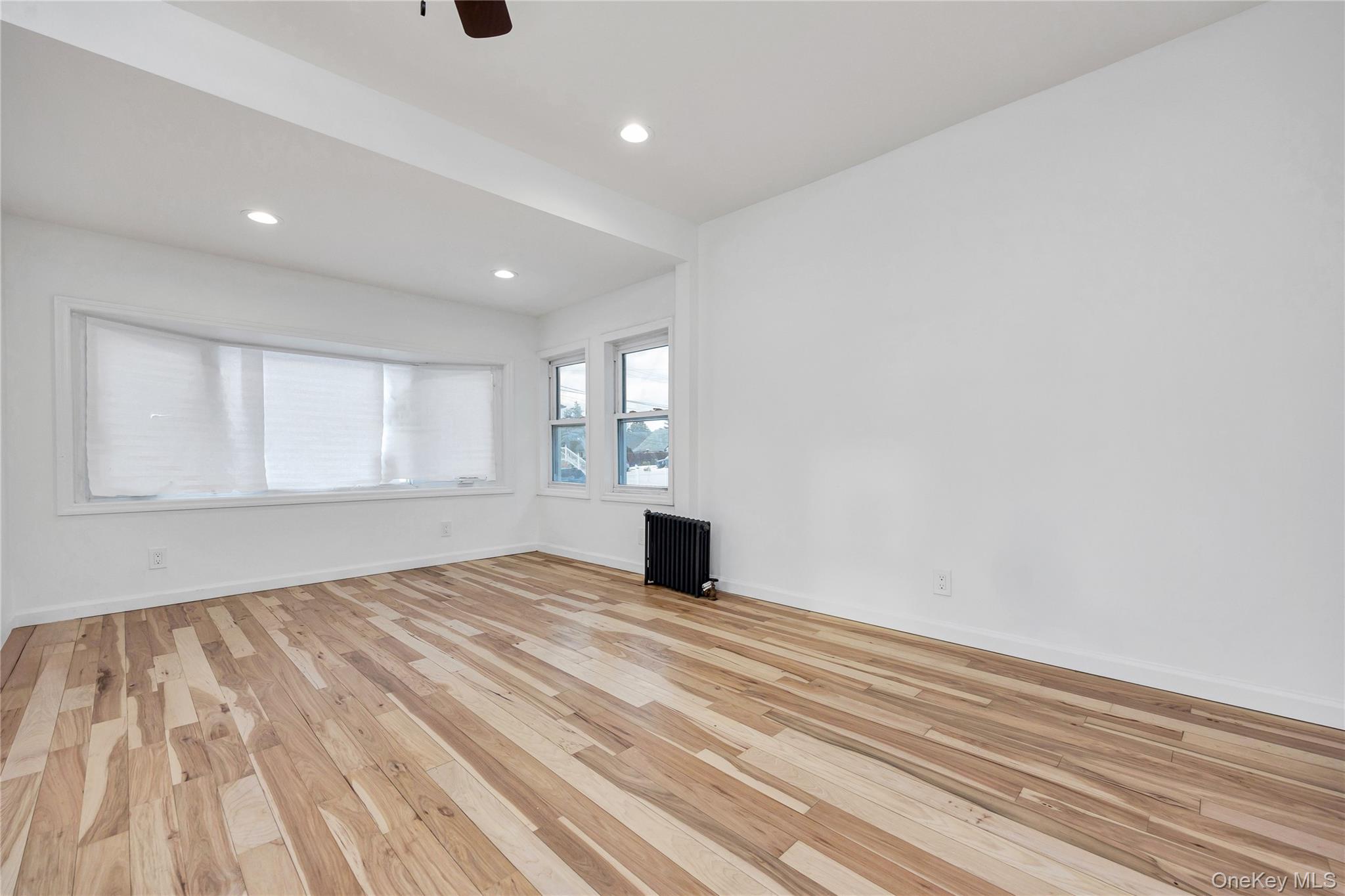 #6 photo, 296 Harvard Street, Нассау ‖ Hempstead , NY 11550