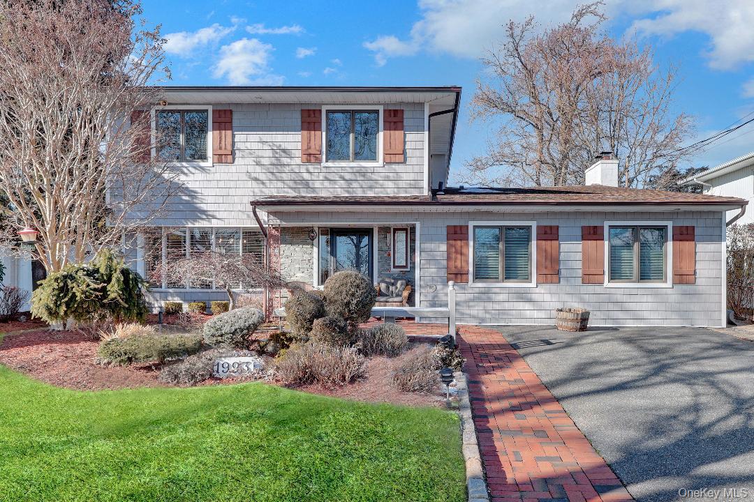 #1 photo, 1993 Lowell Lane, Нассау ‖ Merrick , NY 11566