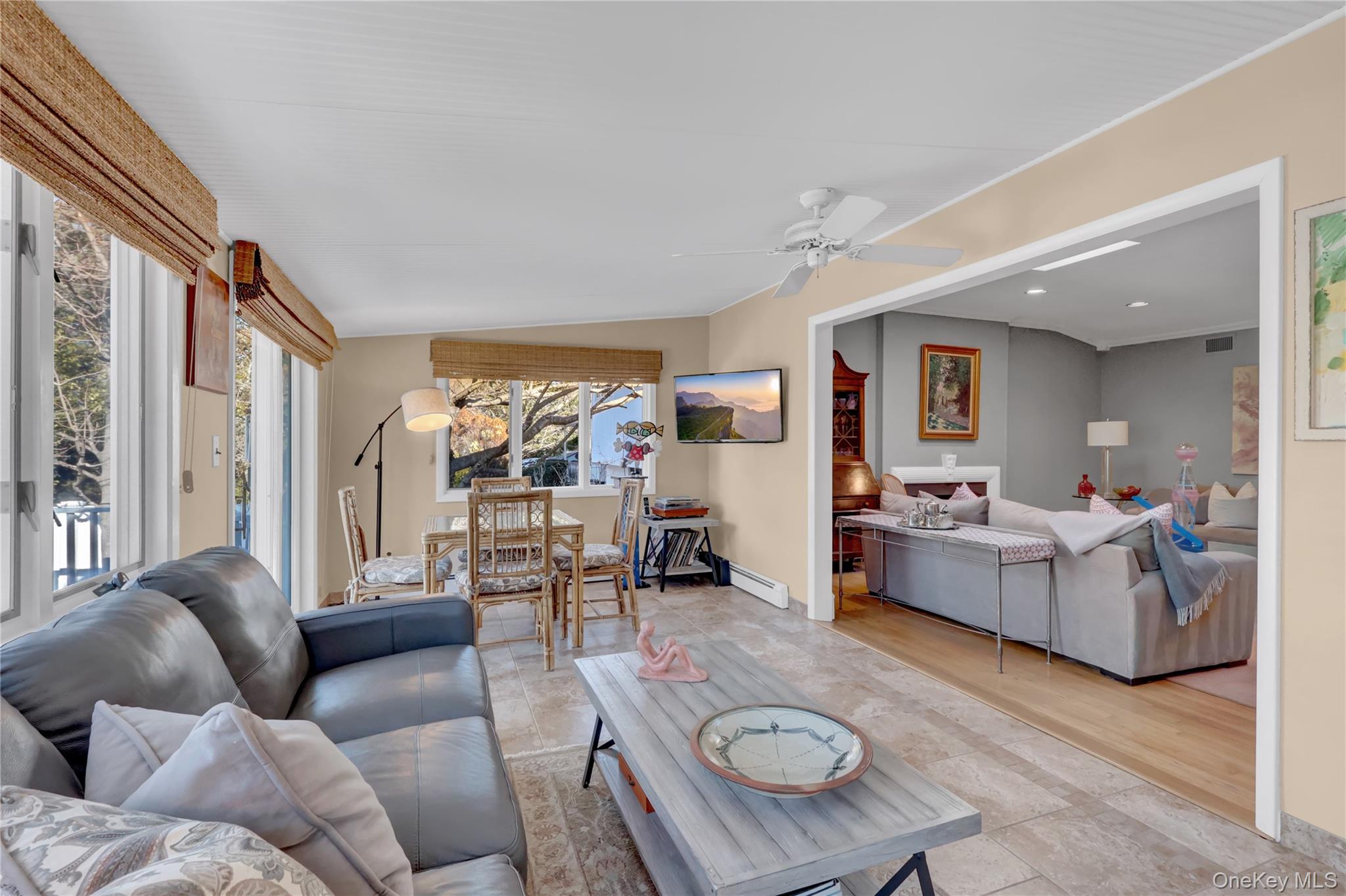 #14 photo, 1993 Lowell Lane, Нассау ‖ Merrick , NY 11566