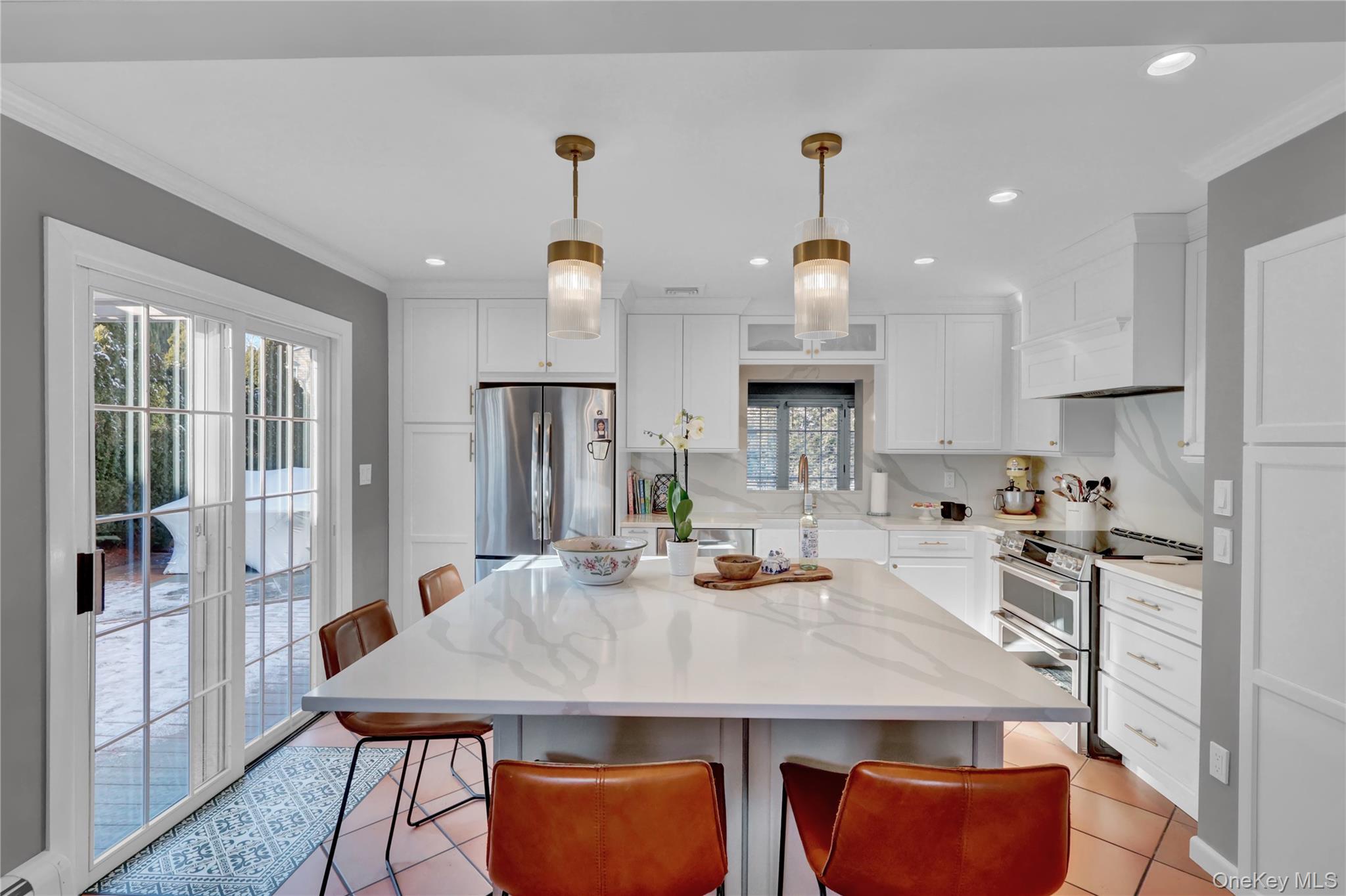 #4 photo, 1993 Lowell Lane, Нассау ‖ Merrick , NY 11566