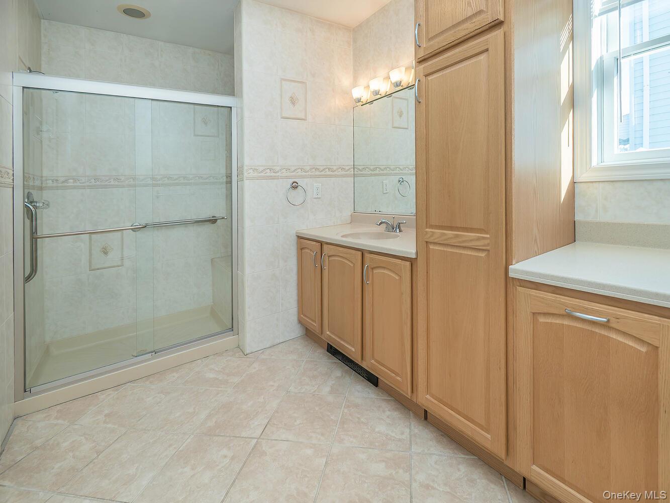 #18 photo, 25 Princeton Street, Нассау ‖ Williston Park , NY 11596