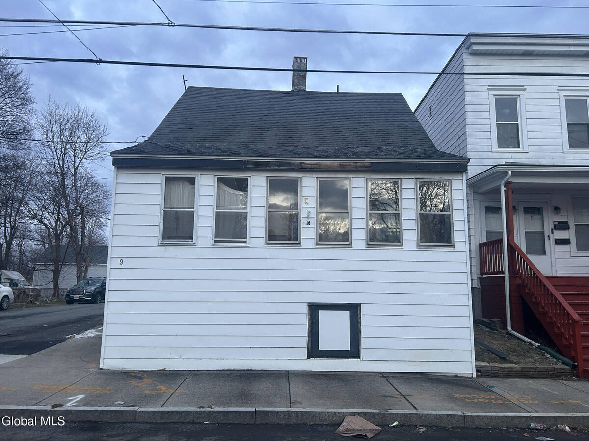 #2 photo, 9 O Connell Street, Albany , NY 12209