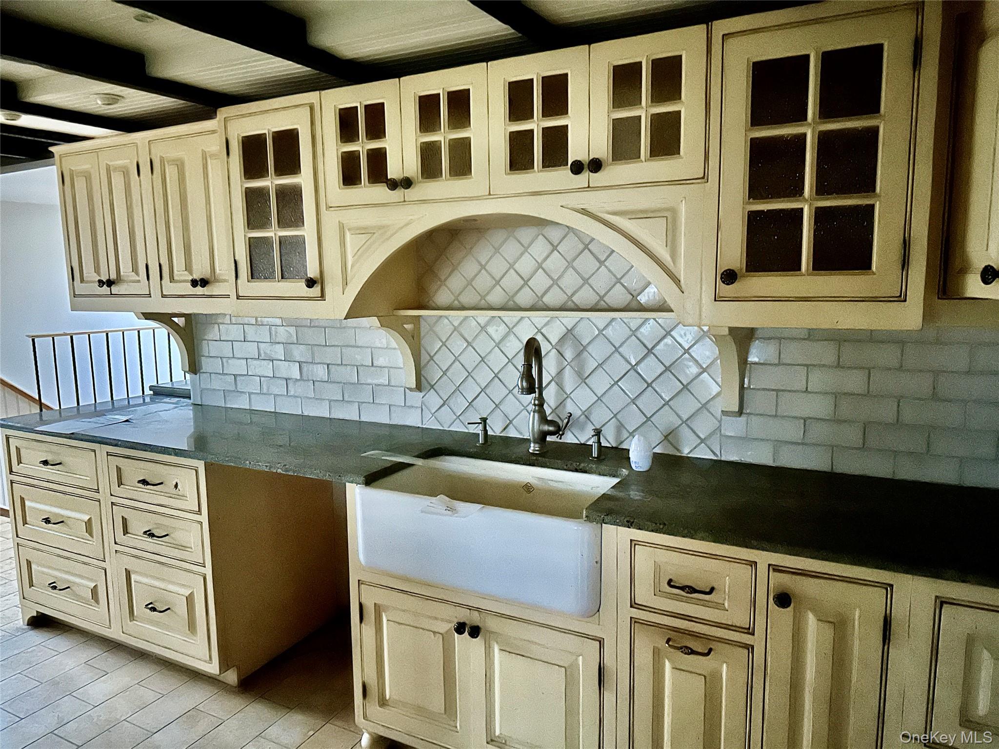 #14 photo, 398 Illington Road, Ossining , NY 10562