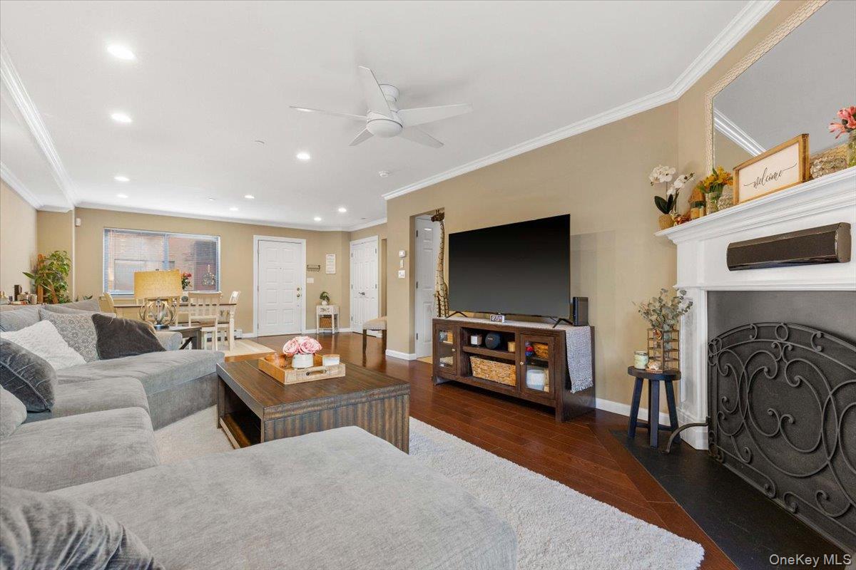 #2 photo, 50 Dekalb Avenue, White Plains , NY 10605