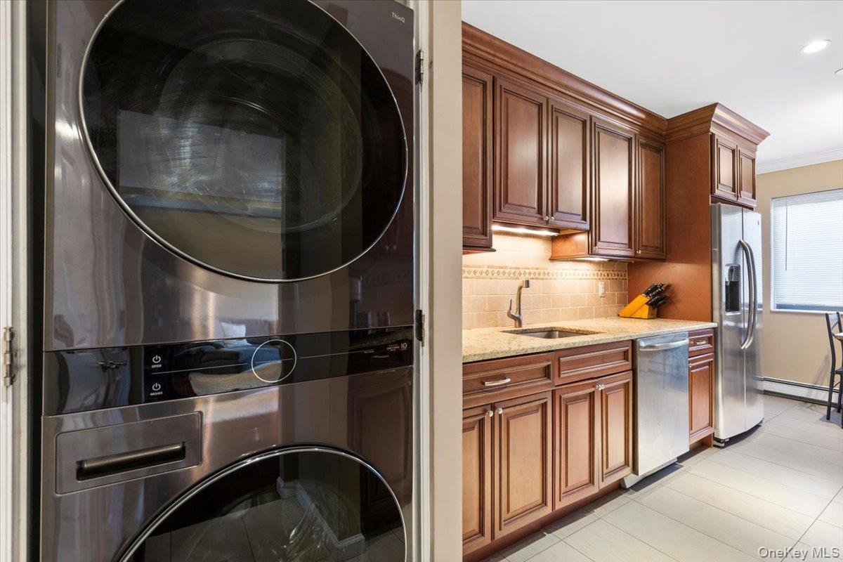 #9 photo, 50 Dekalb Avenue, White Plains , NY 10605