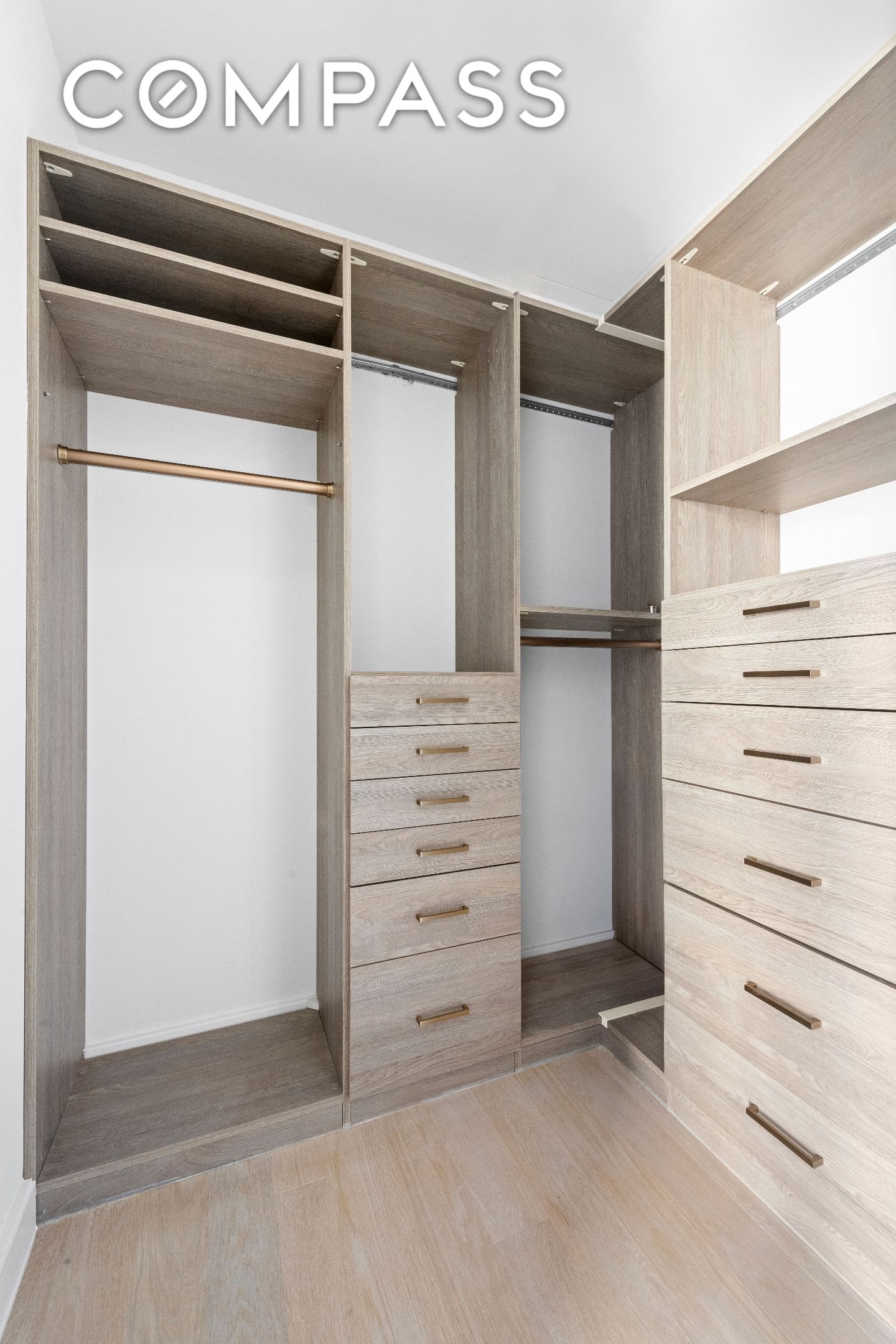 #8 photo, 138 E 50th Street, Midtown East , NY 10022