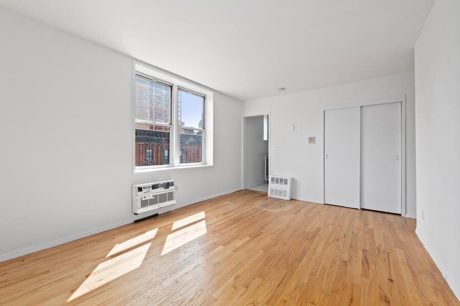 #1 photo, New York City, 曼哈顿 上东城 Yorkville , NY 10028