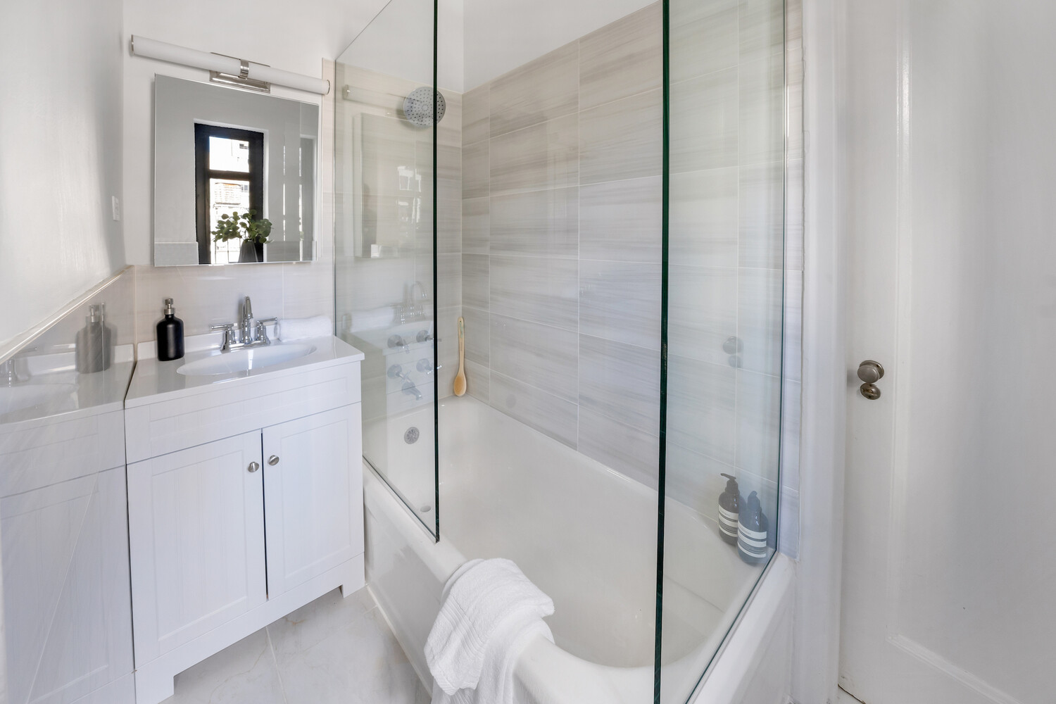 #19 photo, 25 W 54TH Street, 曼哈顿 中城西区 Midtown , NY 10019