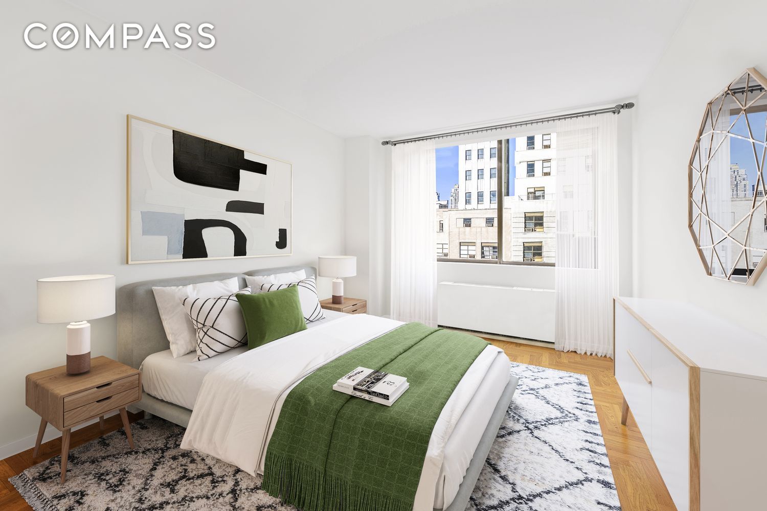 #5 photo, 350 W 50th Street, מנהטן Hell's Kitchen , NY 10019