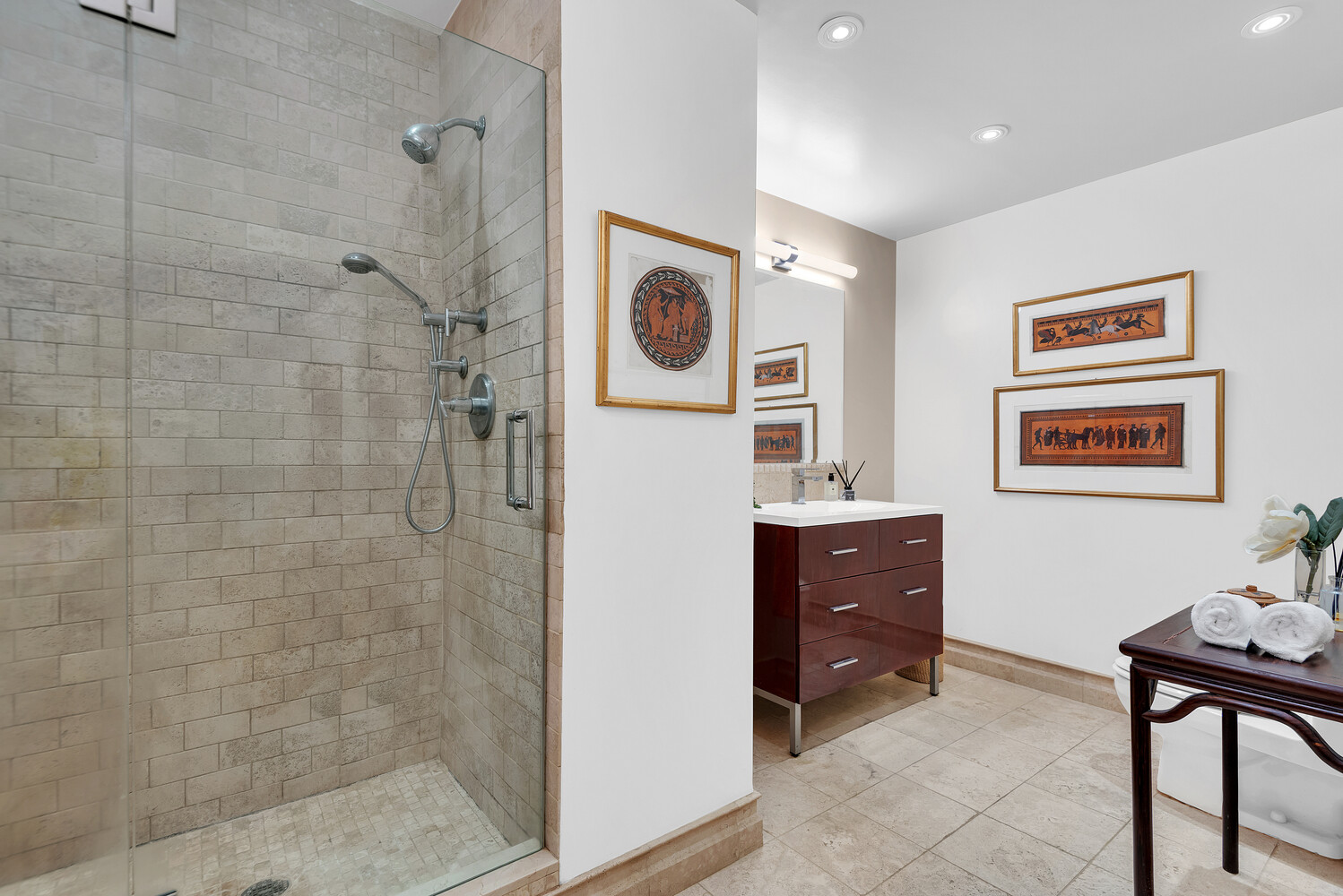 #13 photo, 15 W 53RD Street, 맨해튼 Midtown , NY 10019