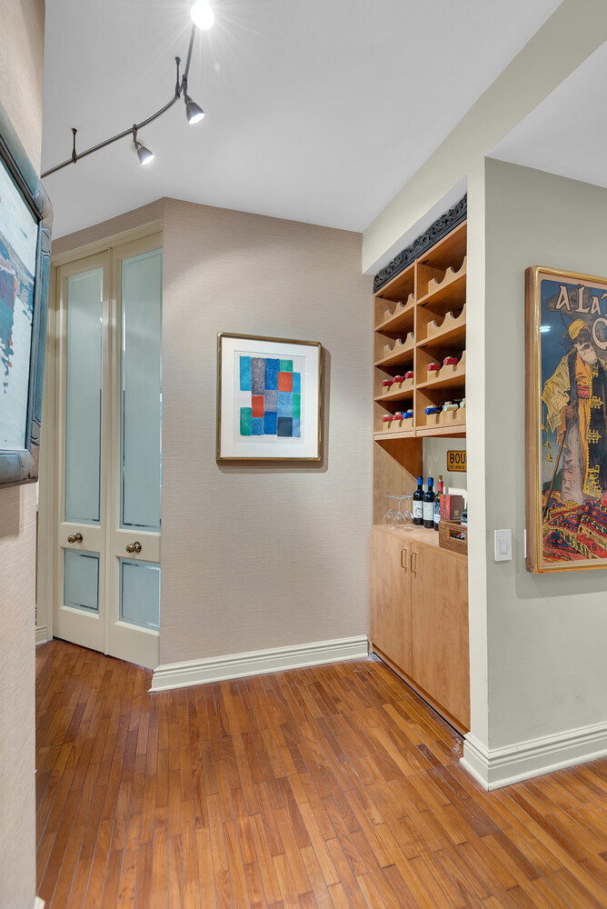 #17 photo, 15 W 53RD Street, 맨해튼 Midtown , NY 10019