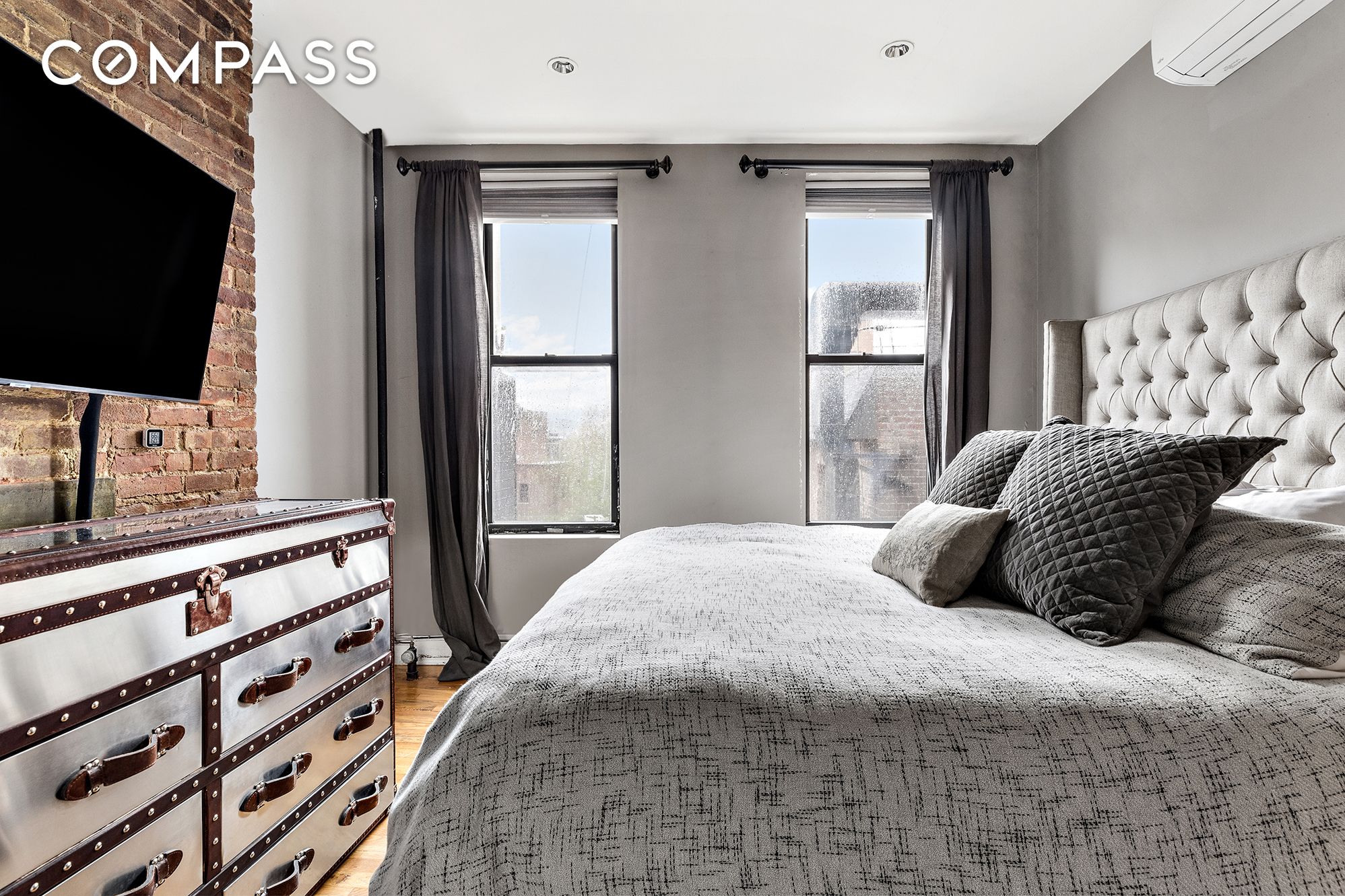 #3 photo, 167 Grand Street, ब्रुकलीन Williamsburg , NY 11249