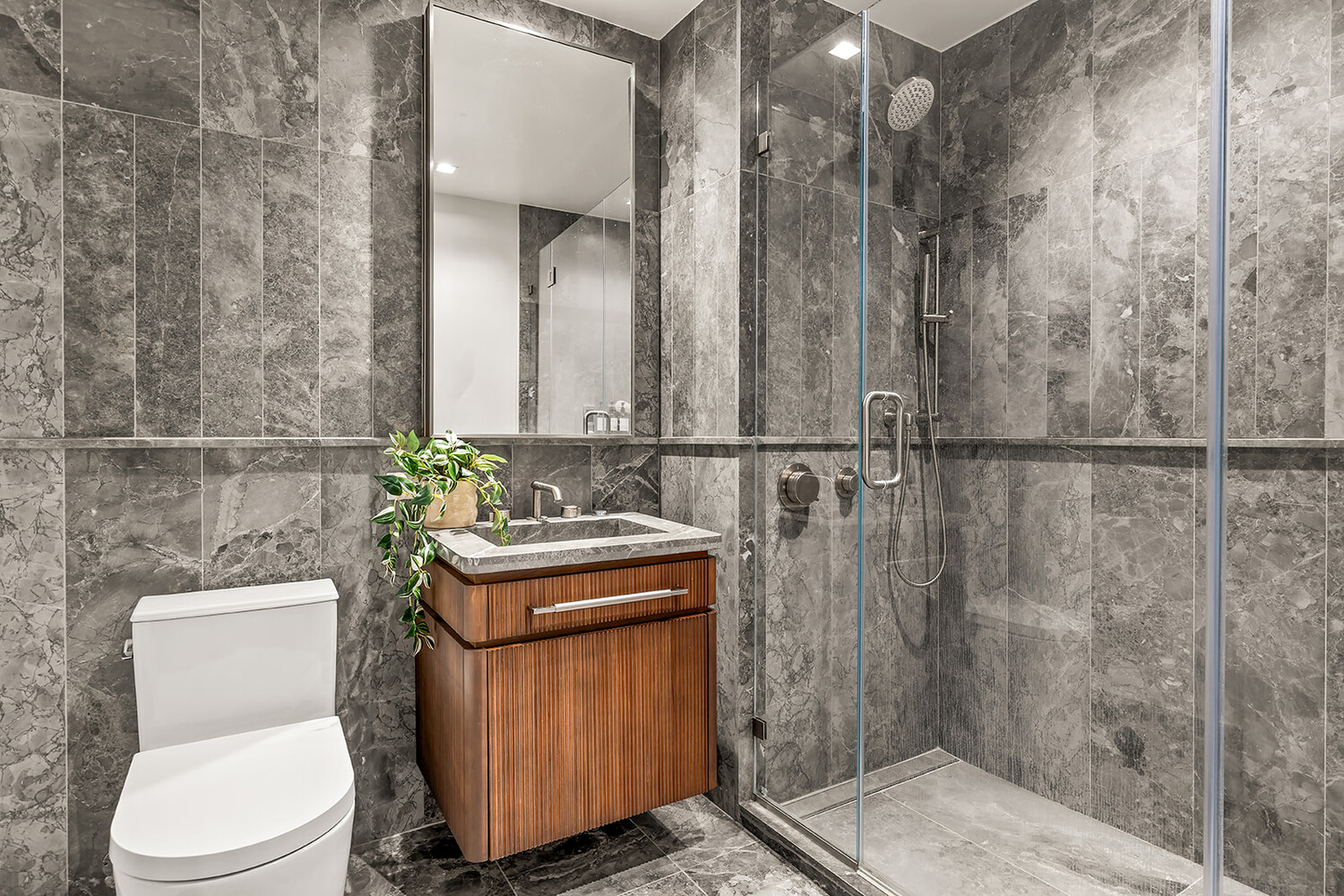 #5 photo, 208 DELANCEY Street, Lower East Side , NY 10002