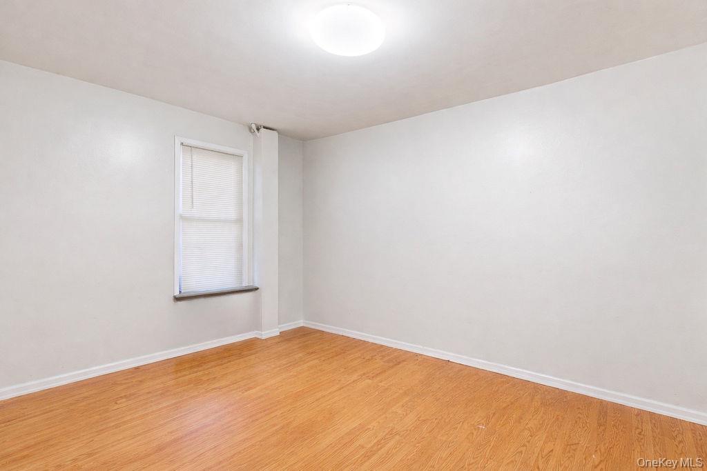 #7 photo, 87-03 95th Avenue, Ozone Park , NY 11416