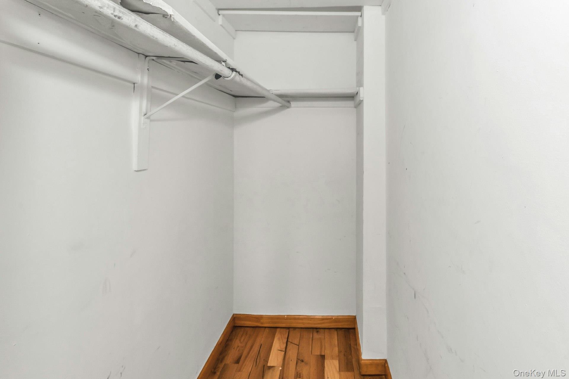 #15 photo, 147-45 Barclay Avenue, Flushing , NY 11355