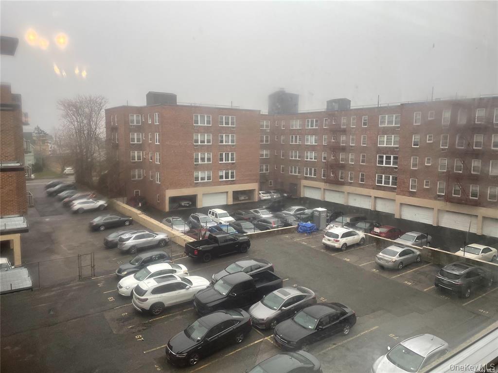 #17 photo, 101 Lincoln Avenue, Mineola , NY 11501