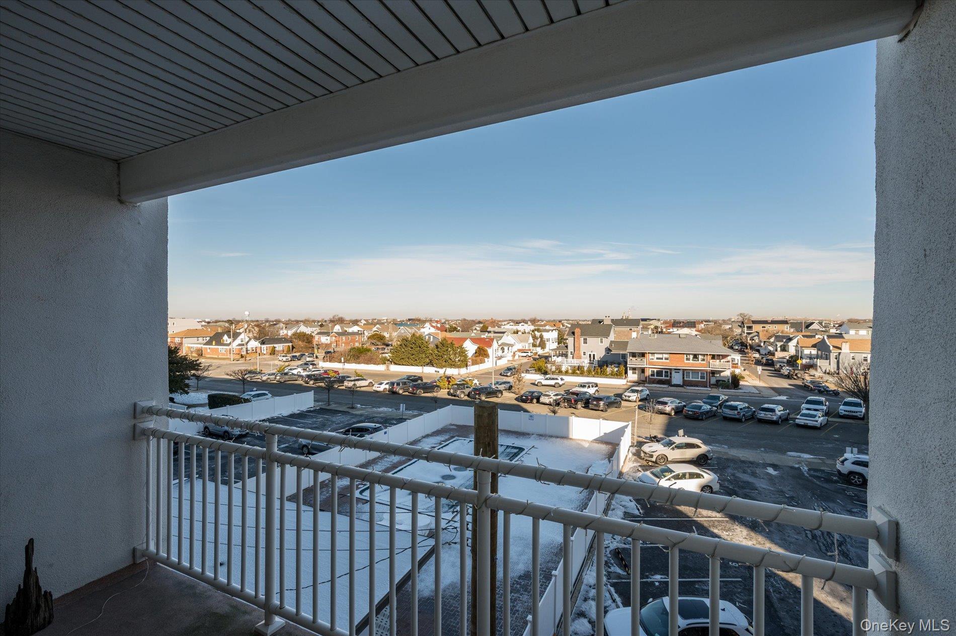 #17 photo, 711 Shore Road, מחוז נסאו Long Beach , NY 11561