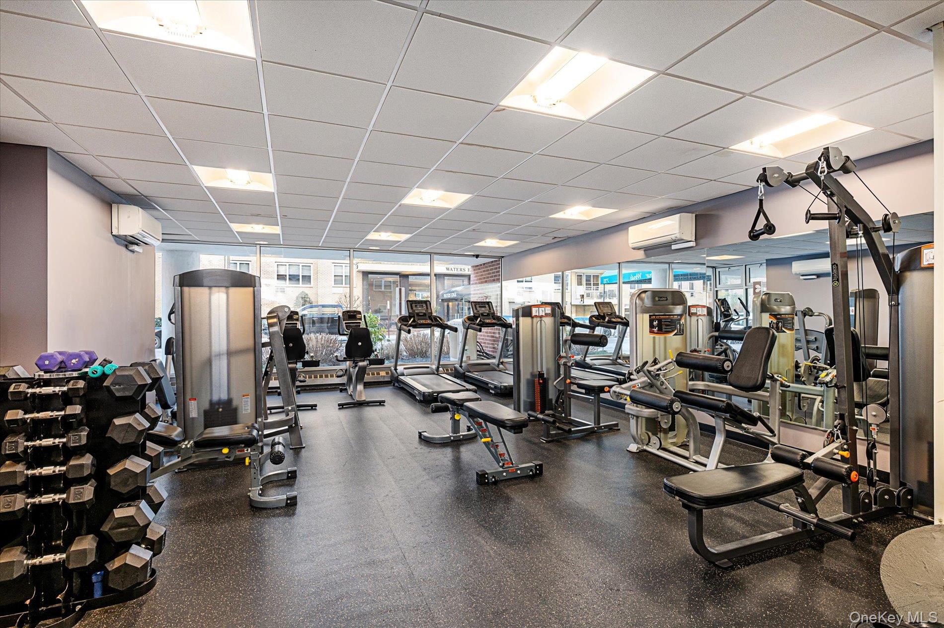 #18 photo, 711 Shore Road, מחוז נסאו Long Beach , NY 11561