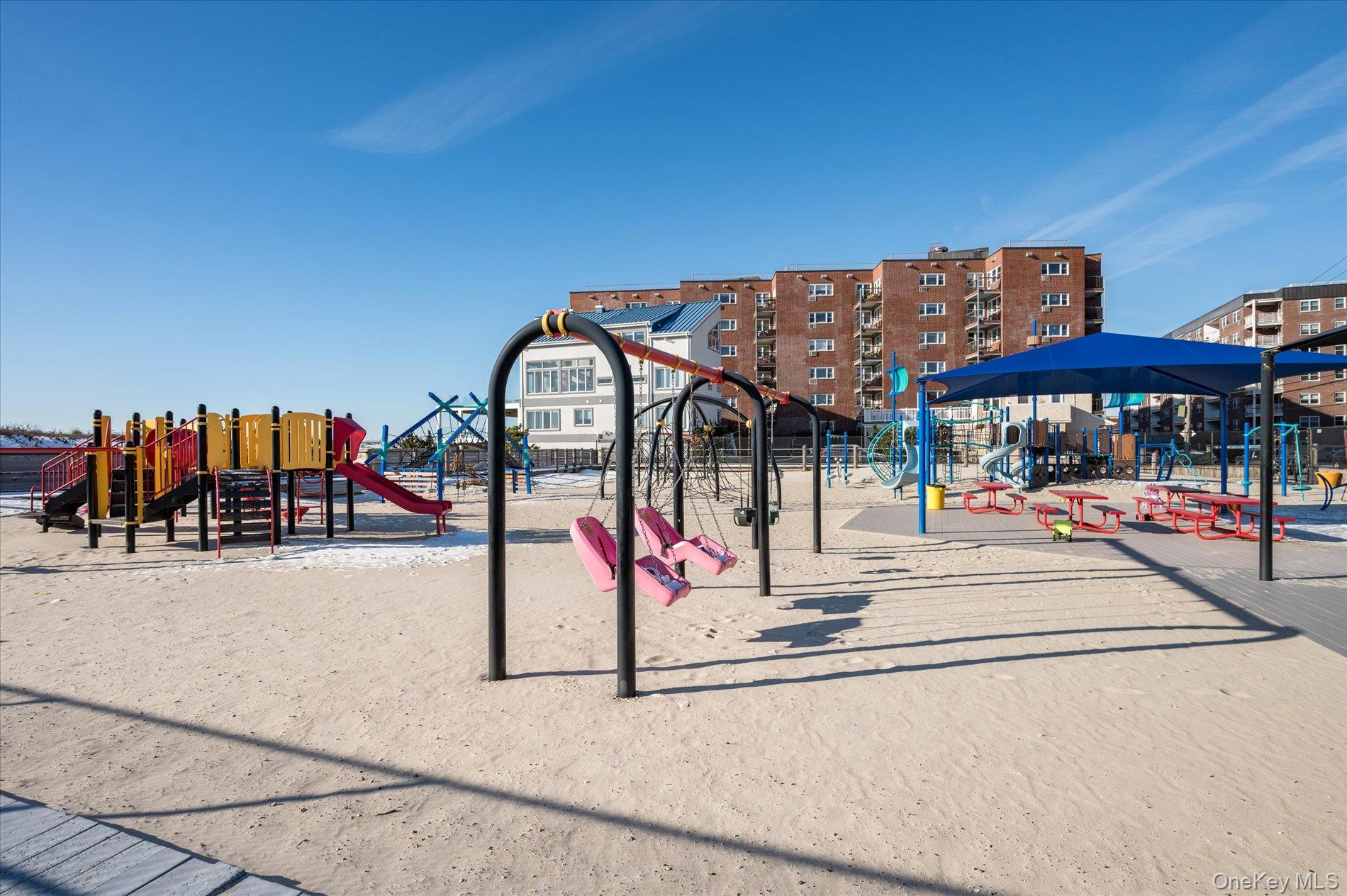 #20 photo, 711 Shore Road, מחוז נסאו Long Beach , NY 11561