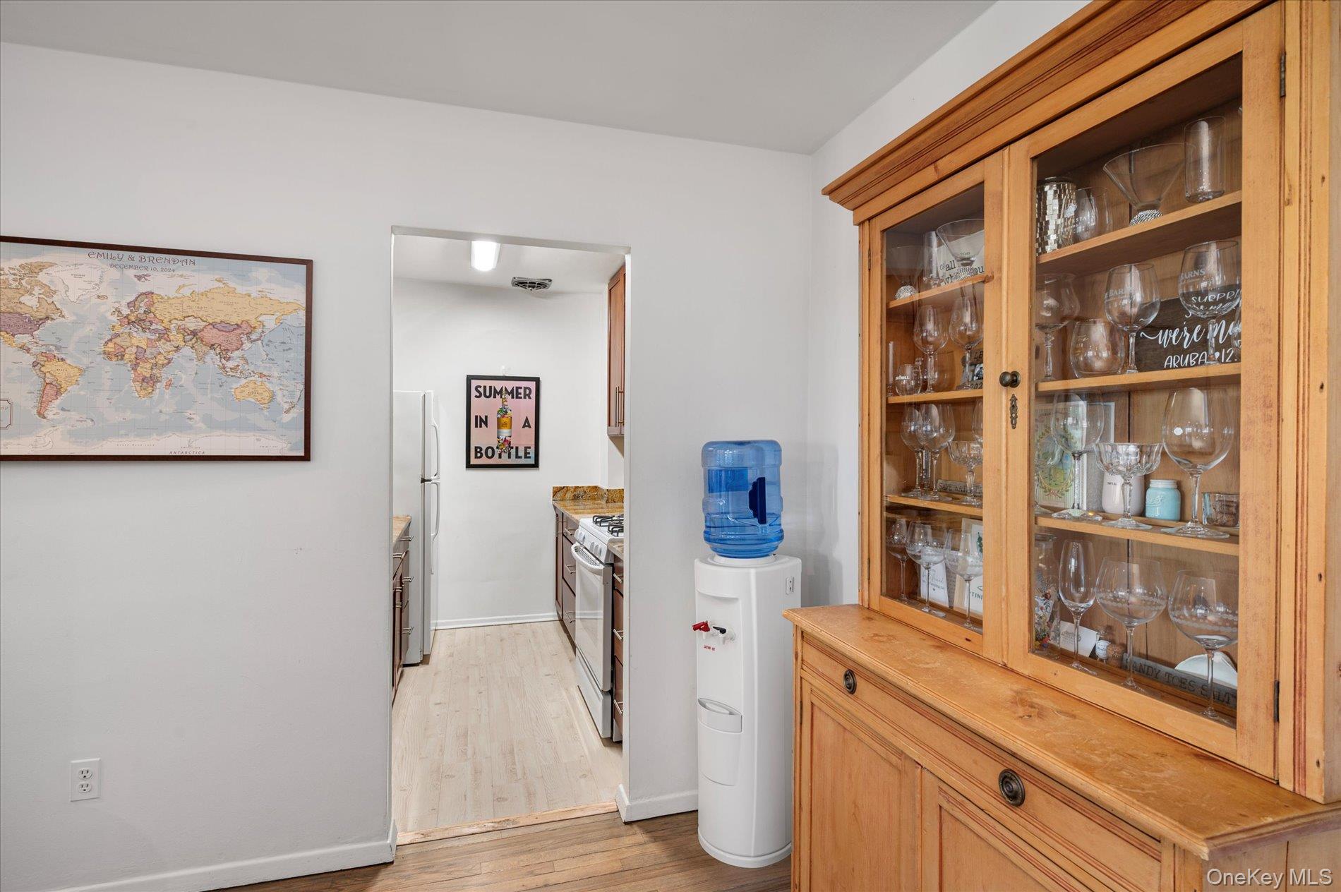 #8 photo, 711 Shore Road, מחוז נסאו Long Beach , NY 11561