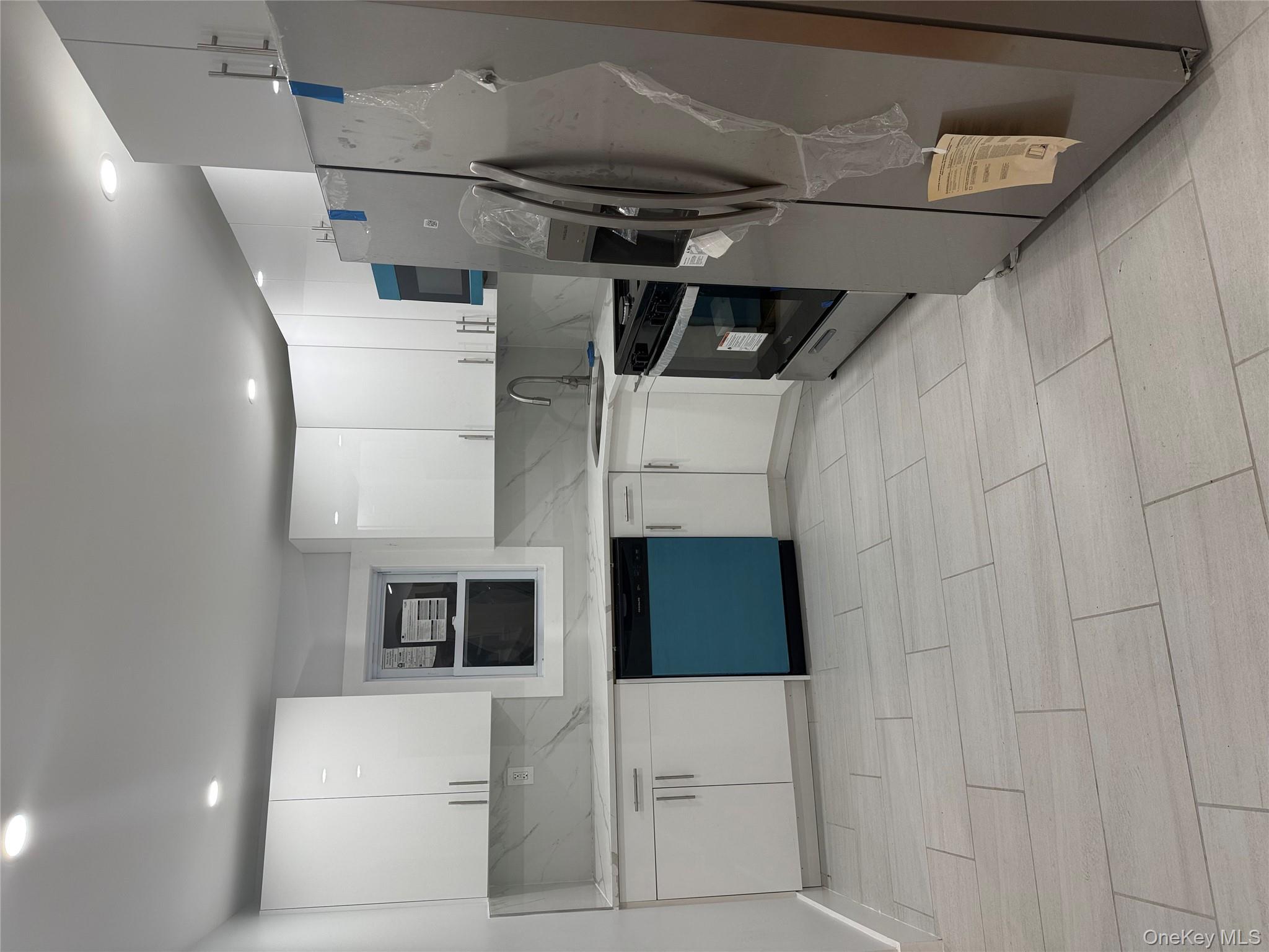 #3 photo, 120-60 200th Street, कुईंस Saint Albans , NY 11412