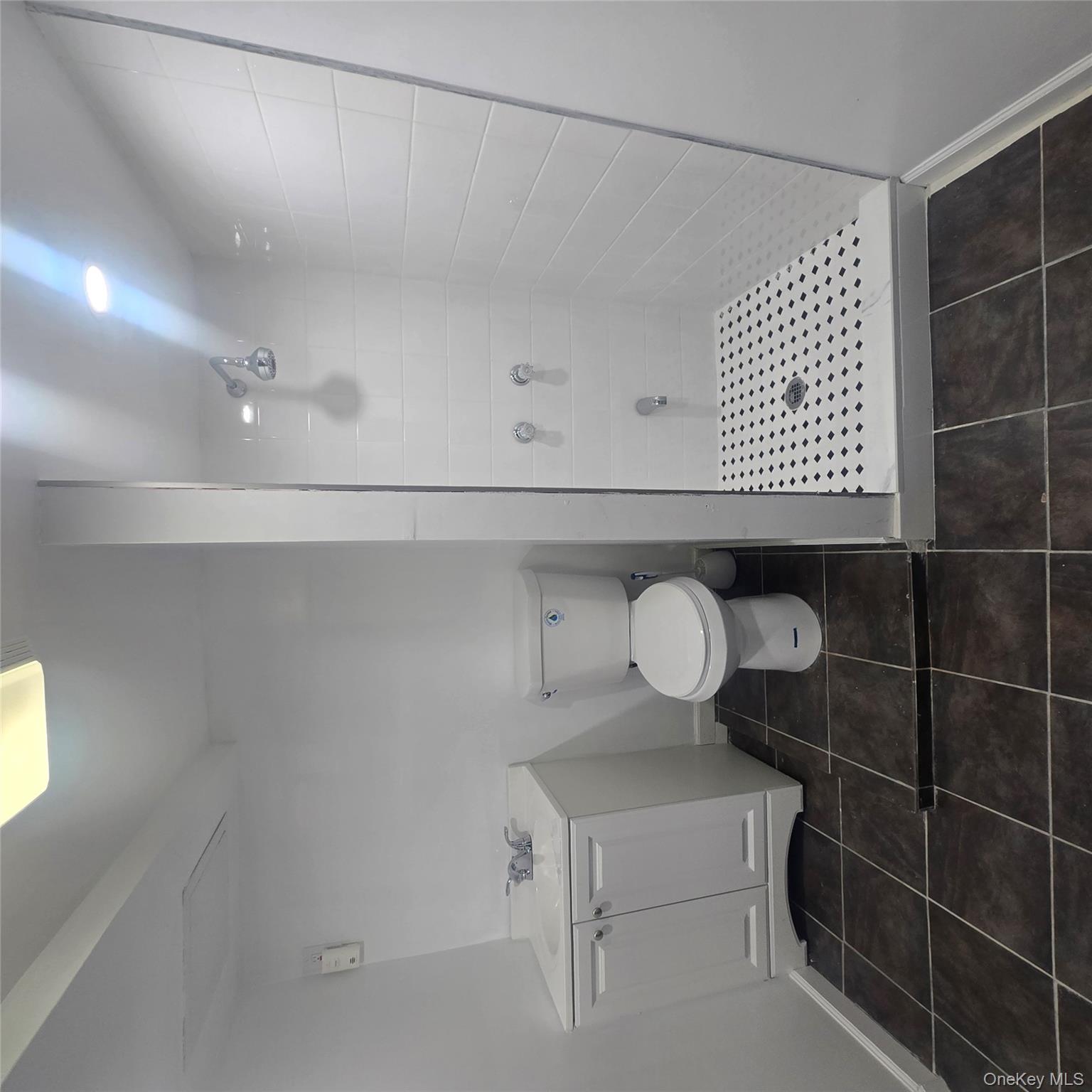 #11 photo, 182-19 147th Avenue, Springfield Gardens , NY 11413