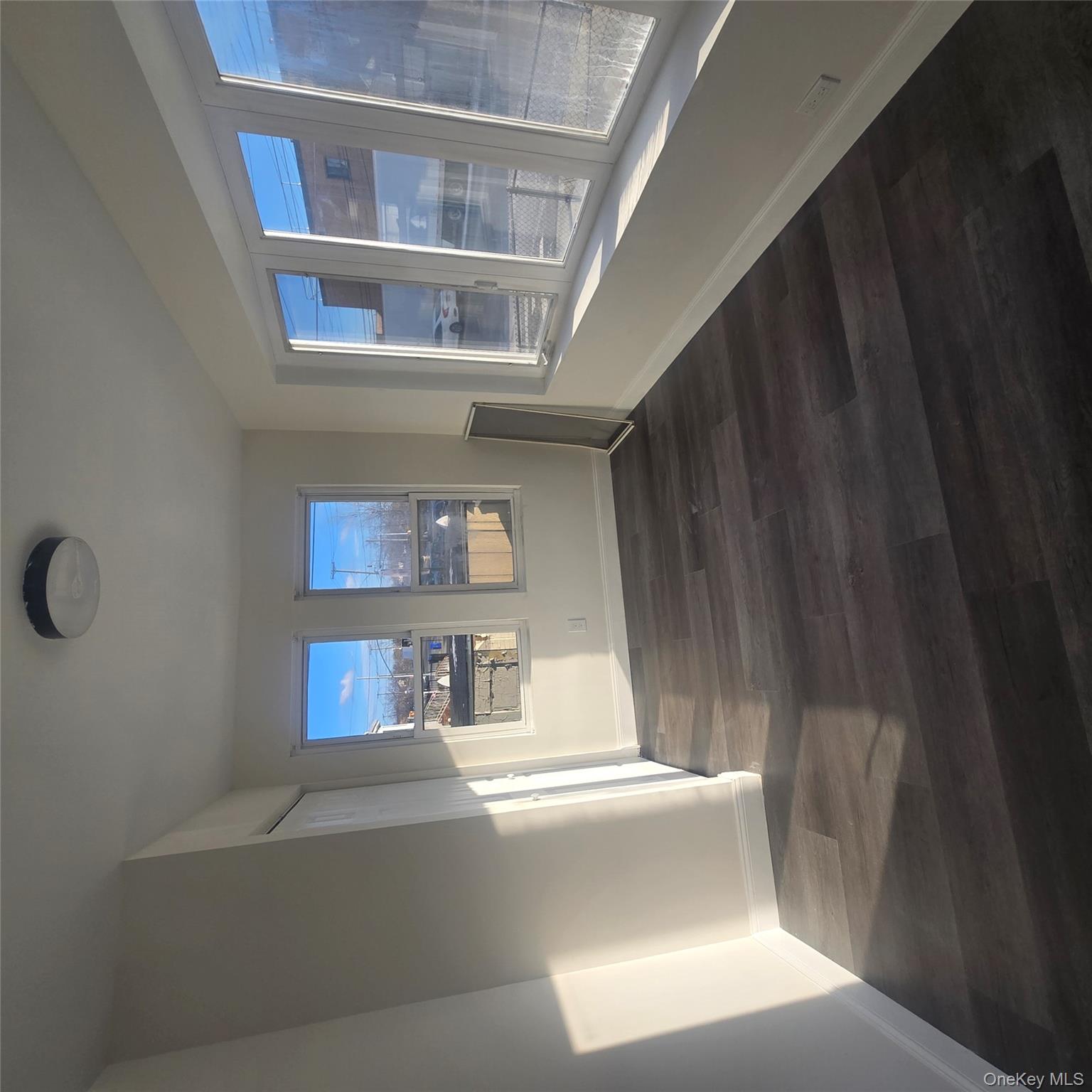 #4 photo, 182-19 147th Avenue, कुईंस Springfield Gardens , NY 11413