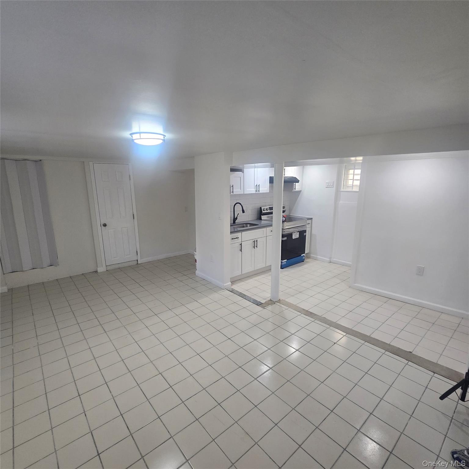 #7 photo, 182-19 147th Avenue, कुईंस Springfield Gardens , NY 11413