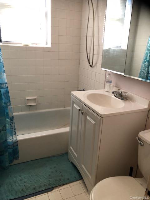 #8 photo, 47-22 216 Street, Bayside , NY 11361