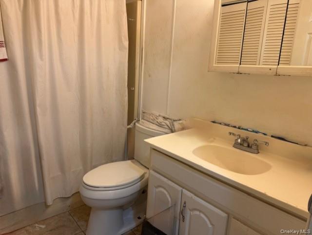 #11 photo, 42 Village Circle, Manorville , NY 11949