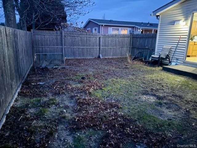 #16 photo, 42 Village Circle, Саффолк ‖ Manorville , NY 11949