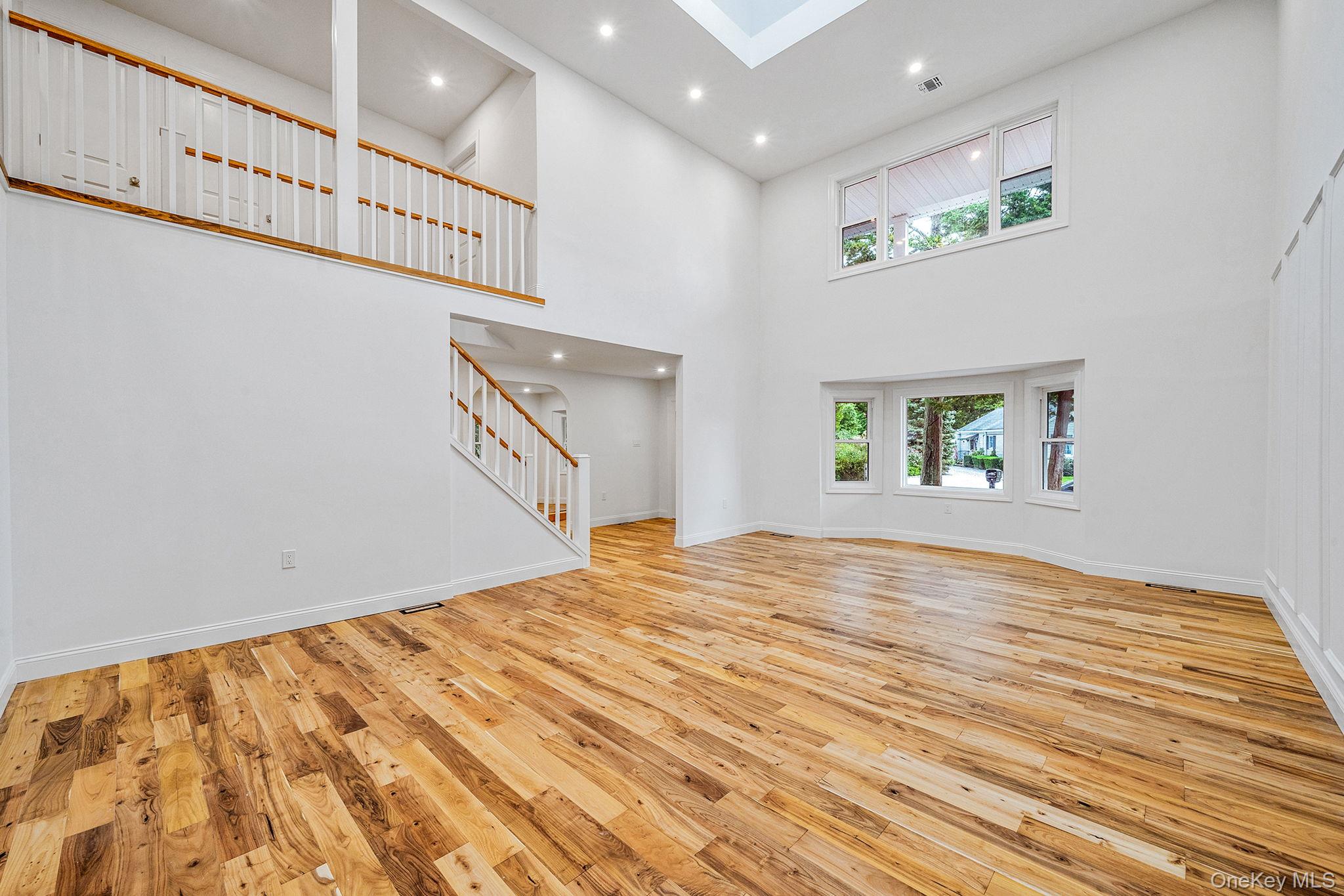 #13 photo, 6 Connetquot Drive, 东长岛 Oakdale , NY 11769