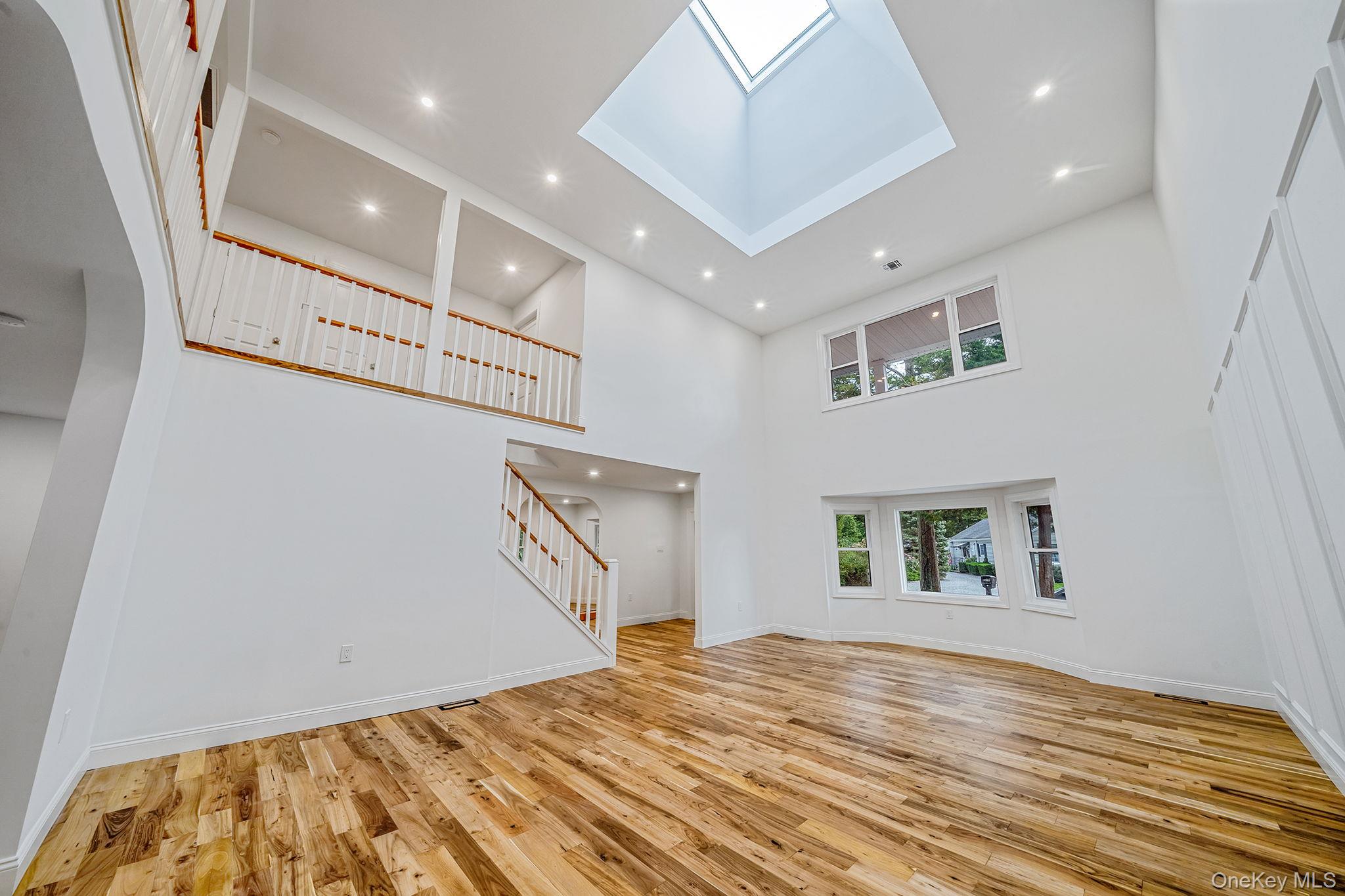 #14 photo, 6 Connetquot Drive, 东长岛 Oakdale , NY 11769