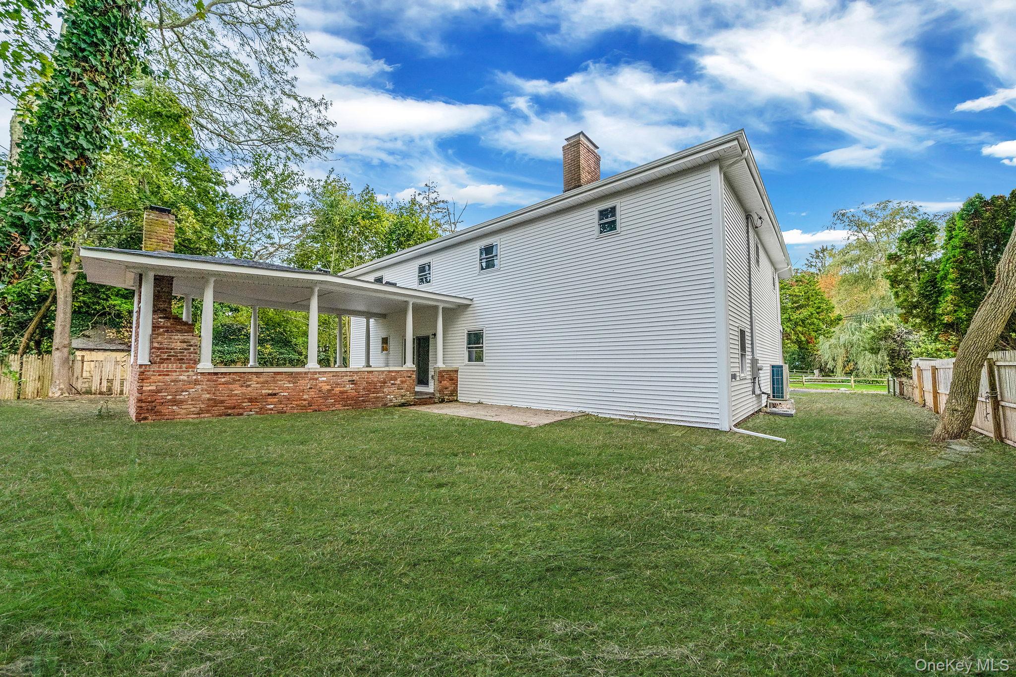 #8 photo, 6 Connetquot Drive, 东长岛 Oakdale , NY 11769