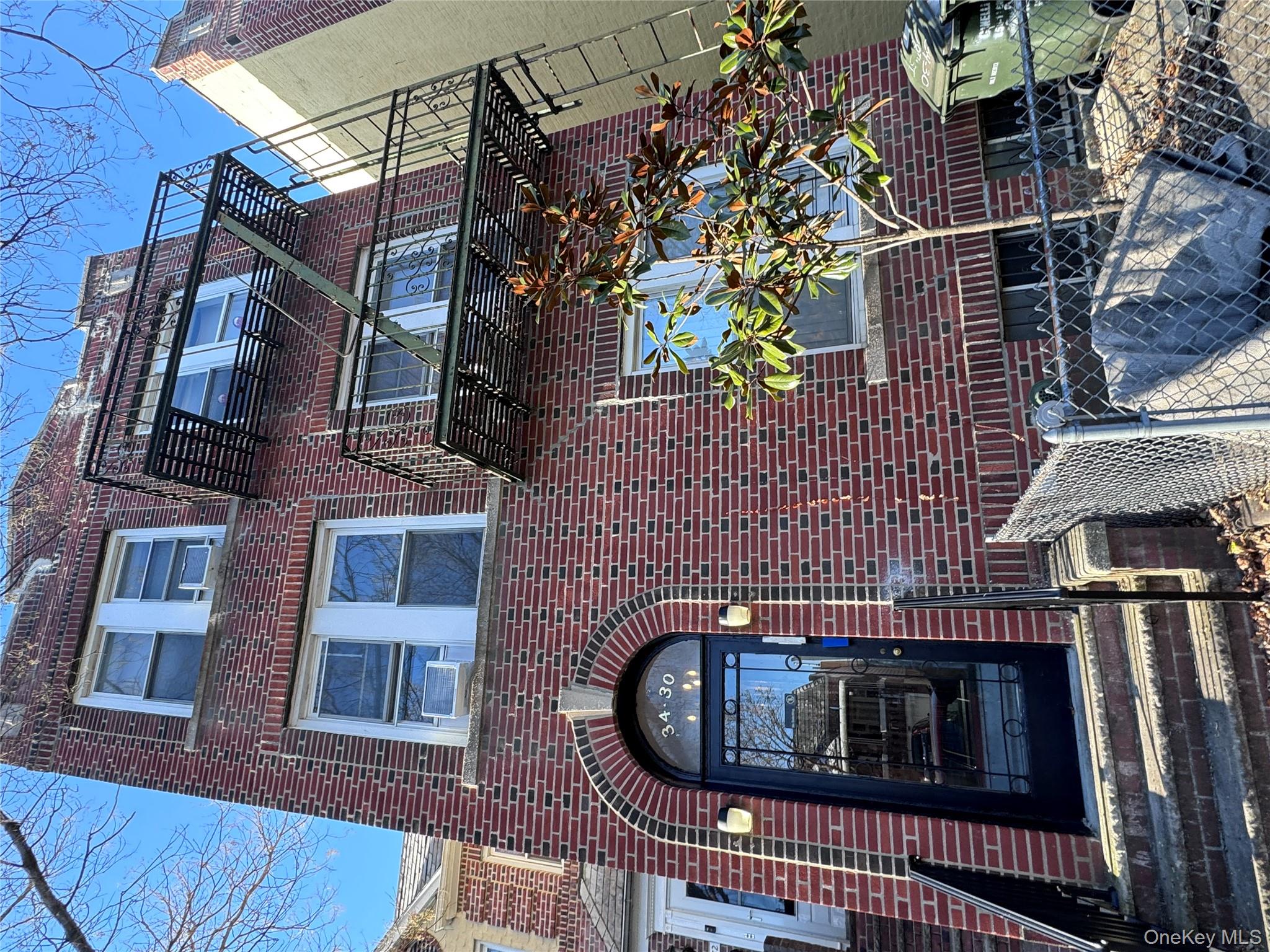 #1 photo, 34-30 28th Street, Куинс ‖ Astoria , NY 11106