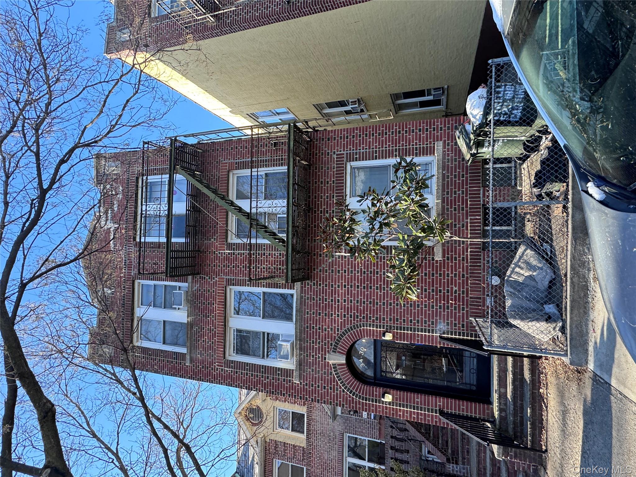 #2 photo, 34-30 28th Street, Куинс ‖ Astoria , NY 11106