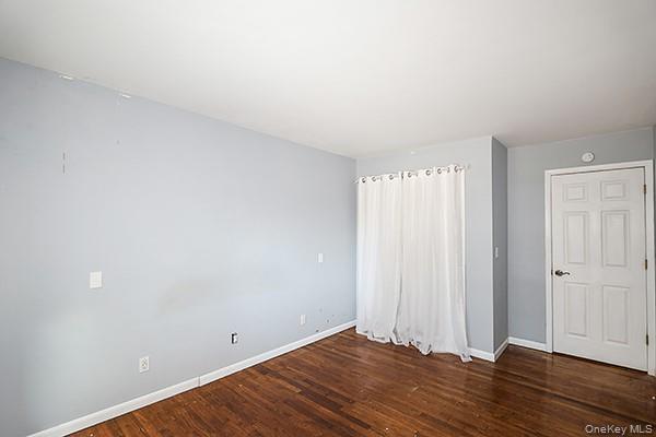 #12 photo, 2449 Union Boulevard, Саффолк ‖ Islip , NY 11751