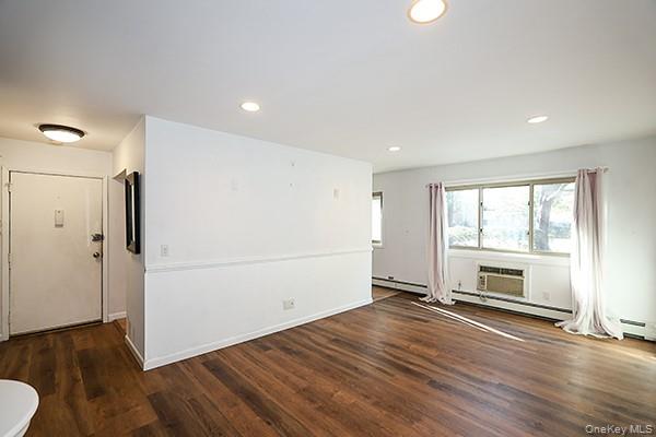 #6 photo, 2449 Union Boulevard, Саффолк ‖ Islip , NY 11751