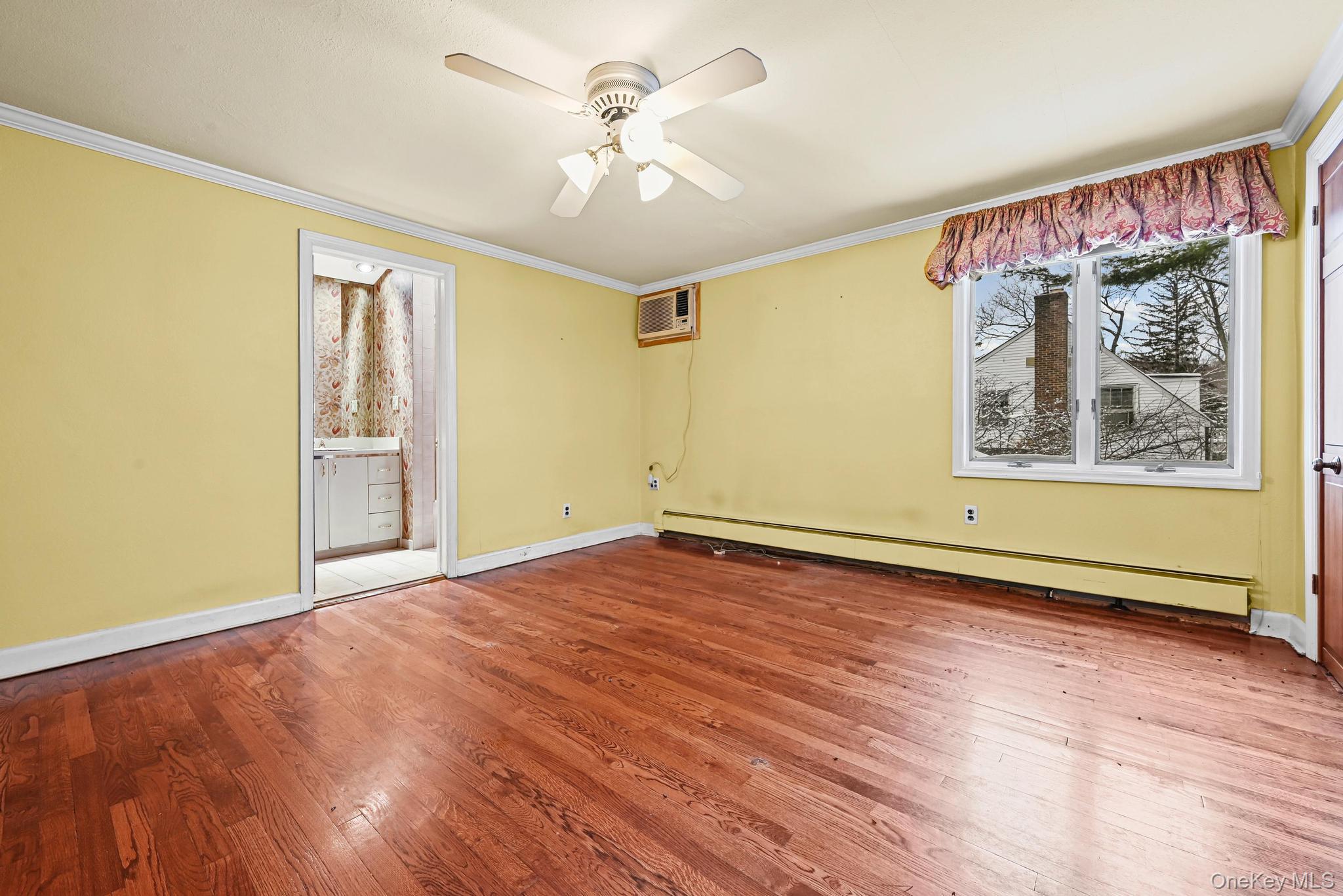 #20 photo, 95 Oakdale Lane, East Hills , NY 11577