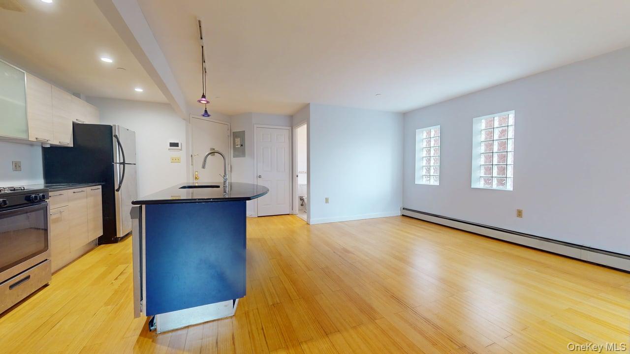 #12 photo, 83-75 117th Street, Kew Gardens , NY 11418