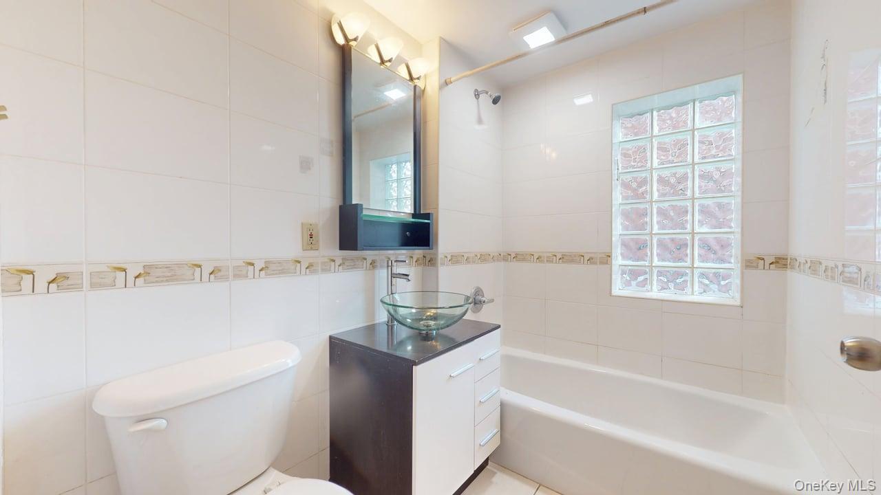 #16 photo, 83-75 117th Street, Kew Gardens , NY 11418