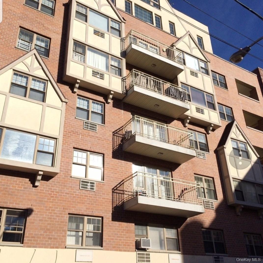 #20 photo, 83-75 117th Street, Kew Gardens , NY 11418