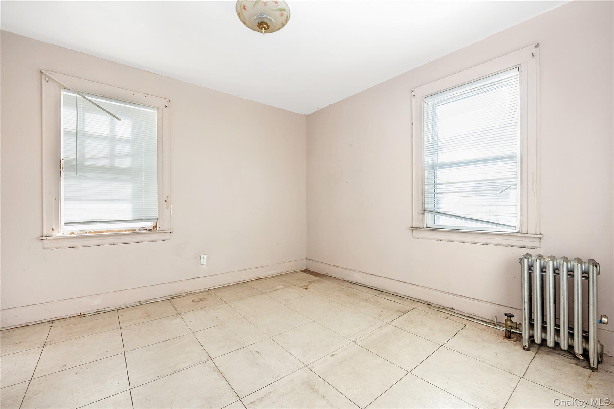 #14 photo, 24018 144th Avenue, كوينز Rosedale , NY 11422