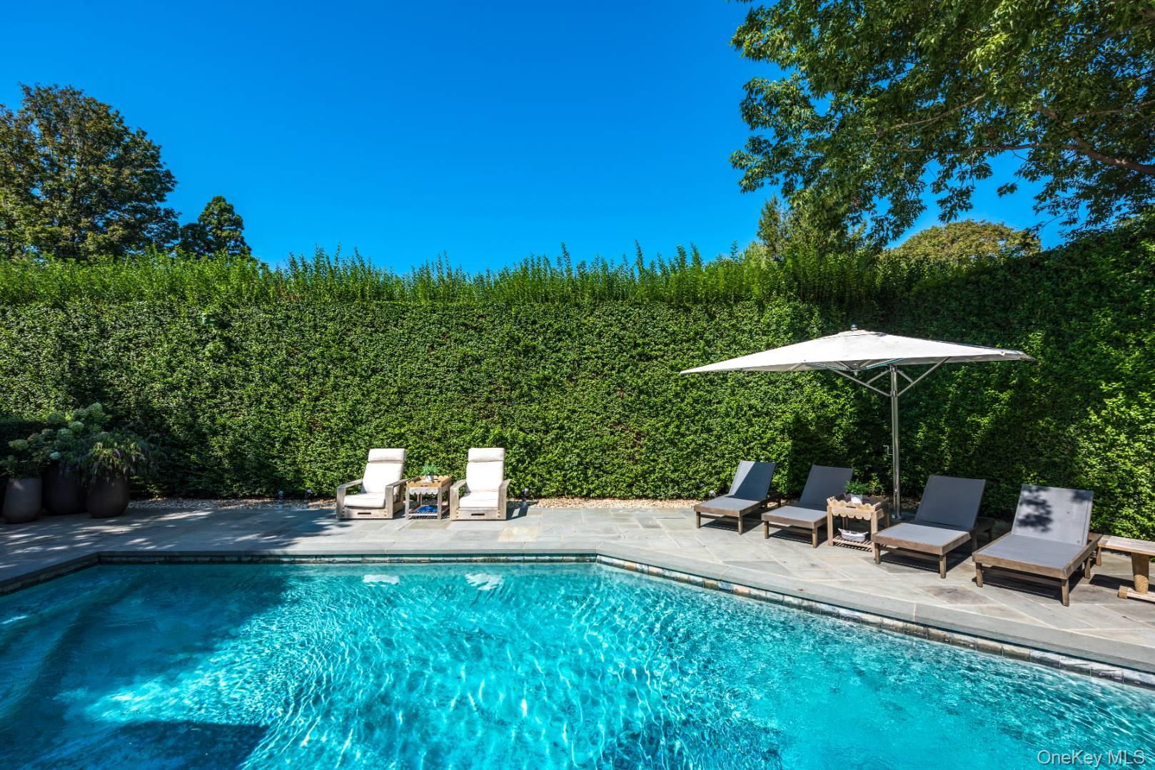 #17 photo, 10 Henry Street, Саффолк ‖ Southampton , NY 11968