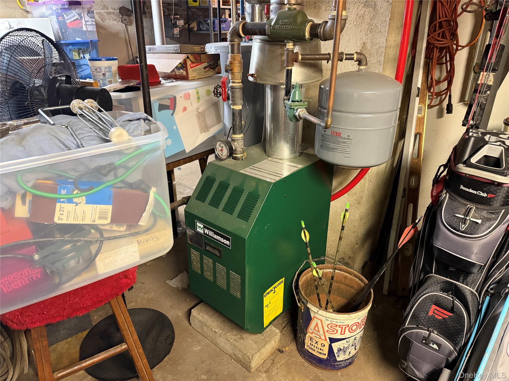 #11 photo, 609 Hempstead Gardens Drive, West Hempstead , NY 11552